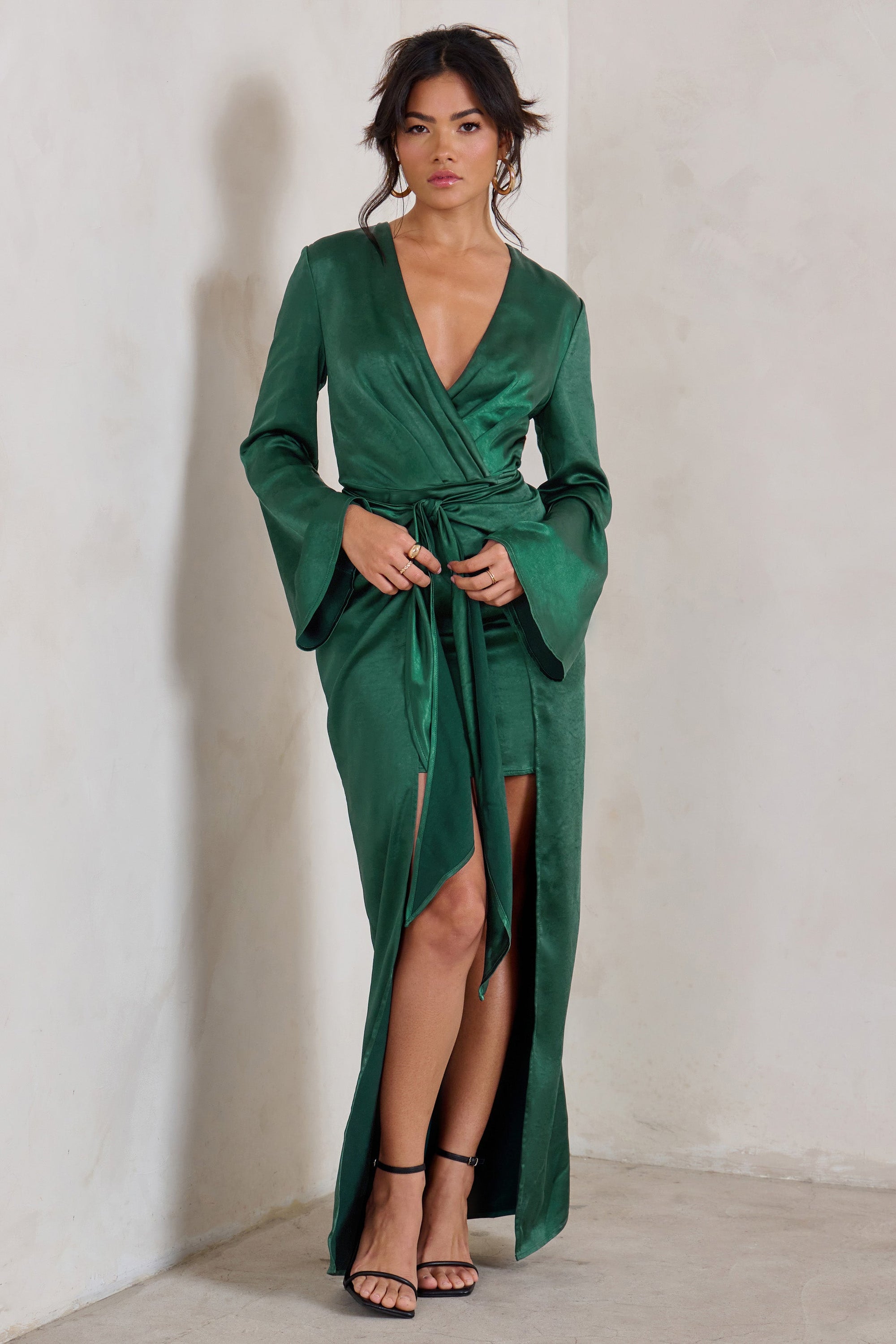 Patricia | Green Extreme Plunge Long Sleeve Maxi Dress With Tie Detail - Club L 