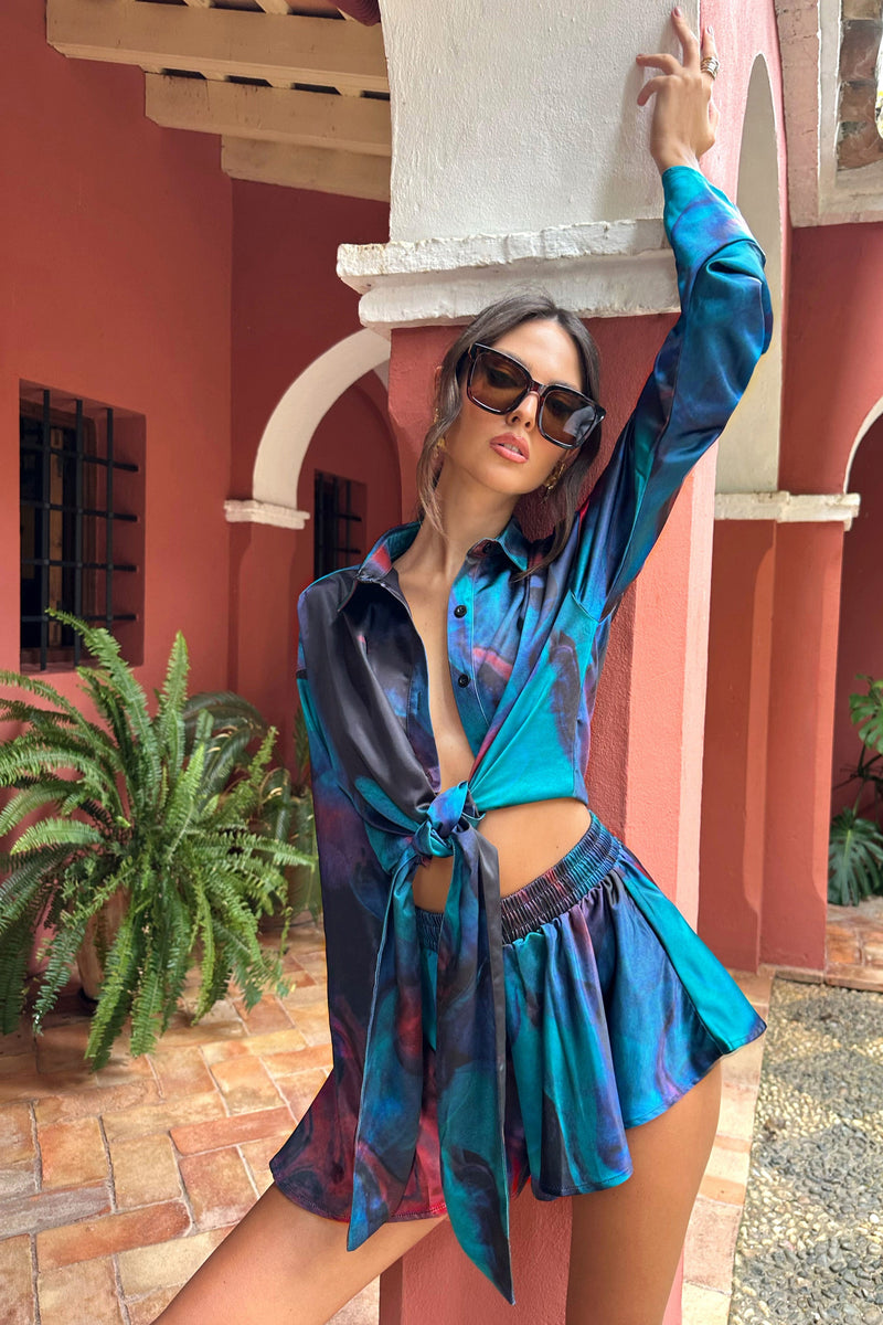Marisela | Blue Print Satin Flared Sleeve Cropped  Shirt - Club L 
