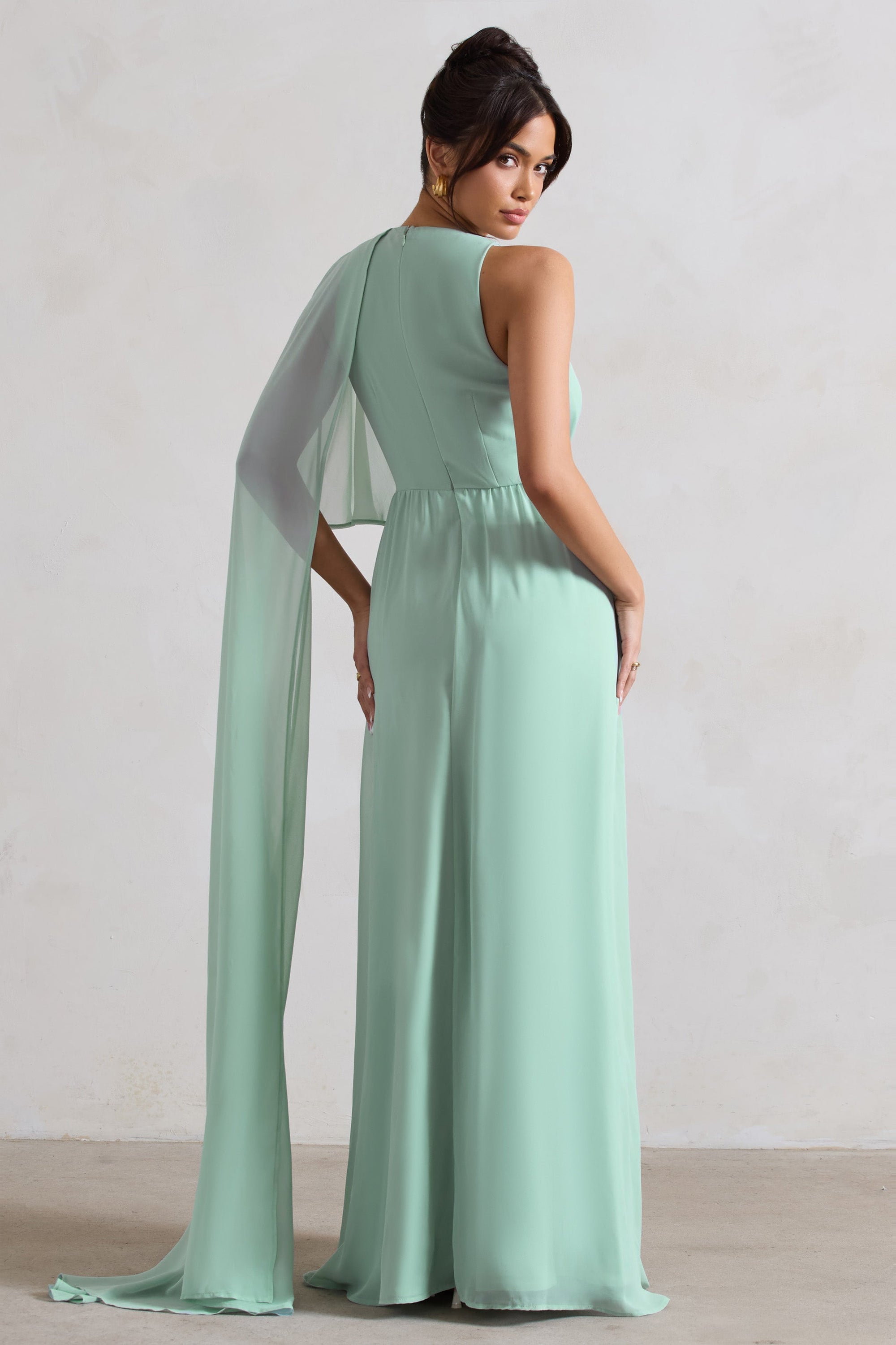 WB_CL129989068-FairytaleSagePlunge-NeckChiffonMaxiDressWithCapeSleeve10