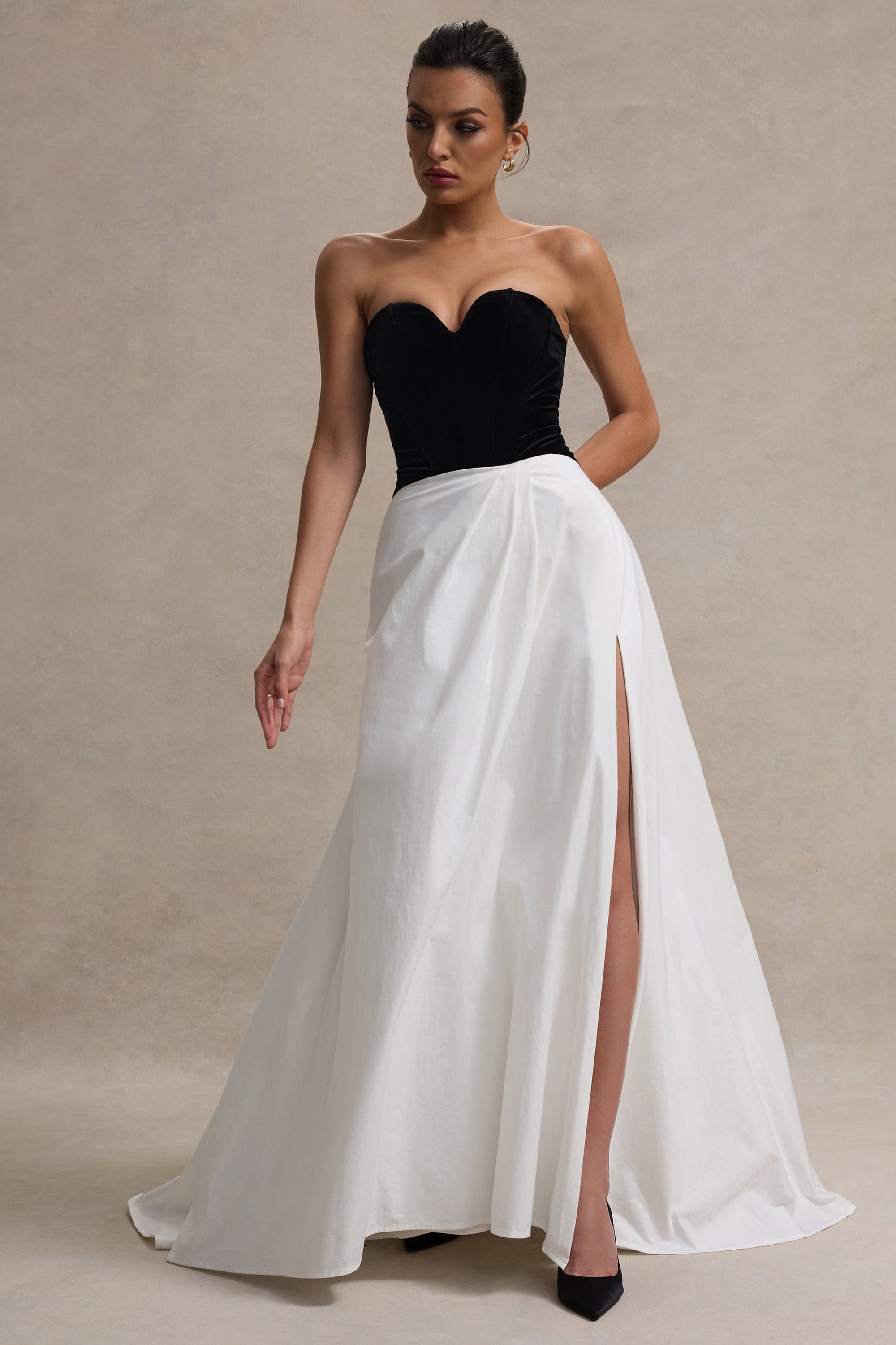 Lucienne | Black & Cream Sweetheart Corset Split Maxi Dress - Club L 