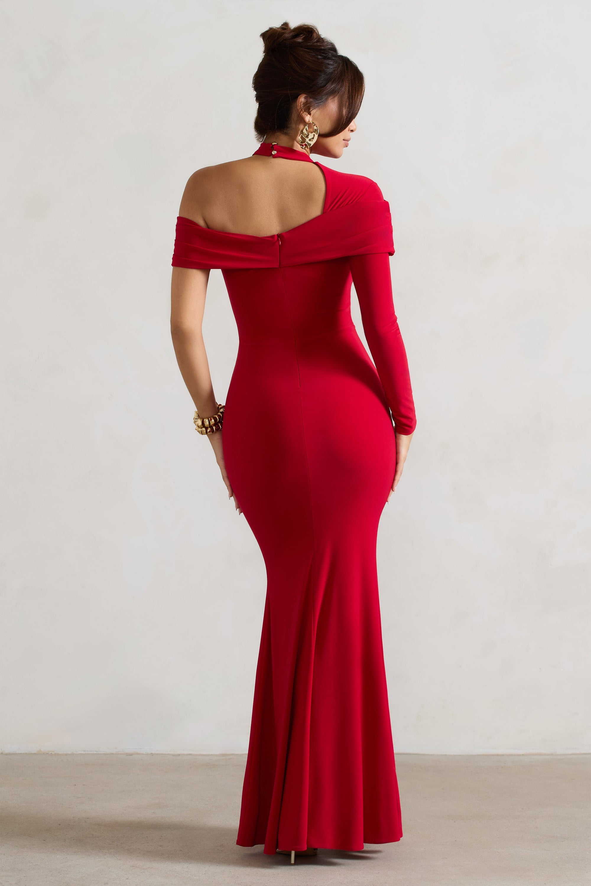 Tyla | Red Asymmetric High-Neck Split Maxi Dress - Club L 