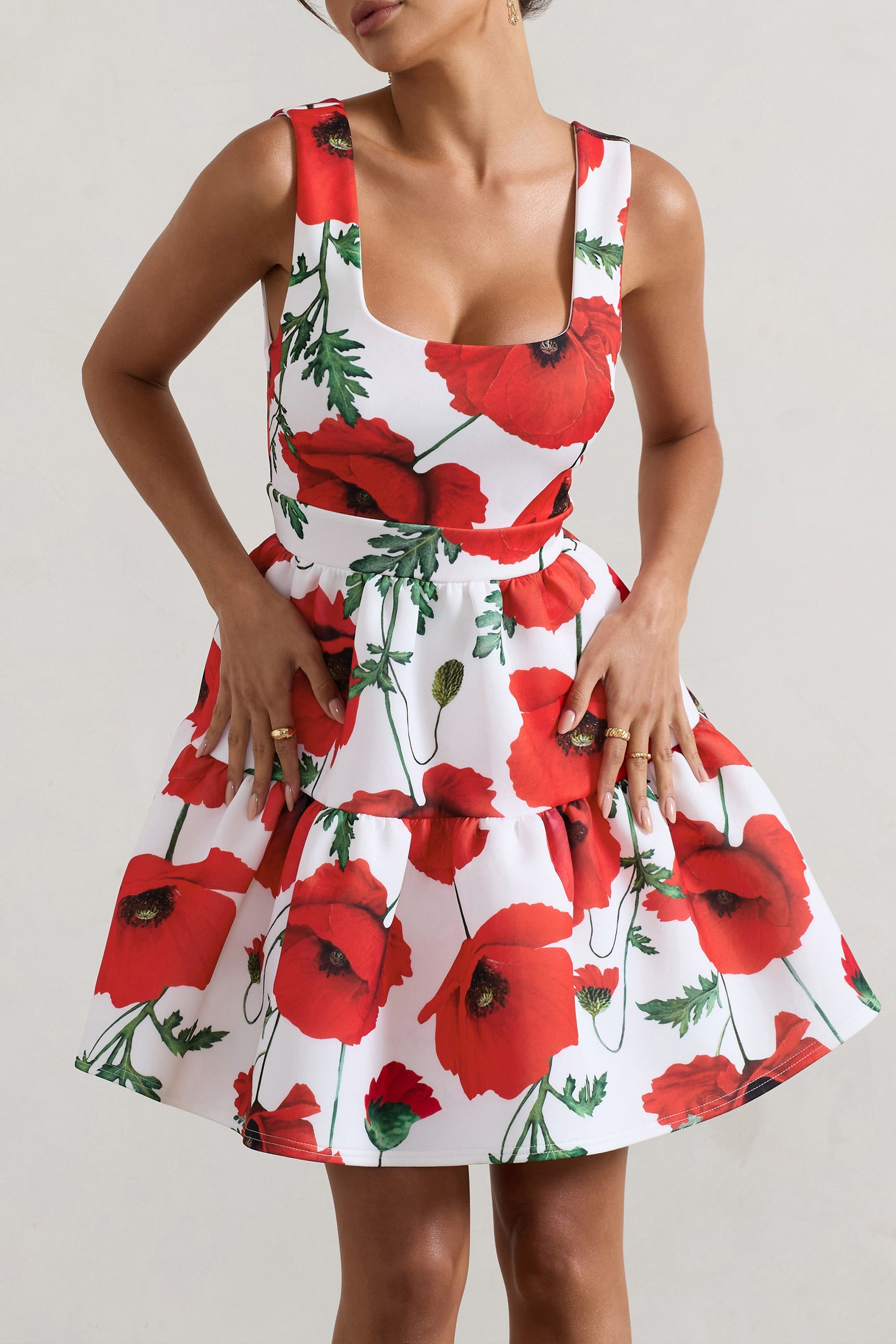 Alia | Poppy Print Scoop-Neck Tiered Volume Hem Mini Dress - Club L 