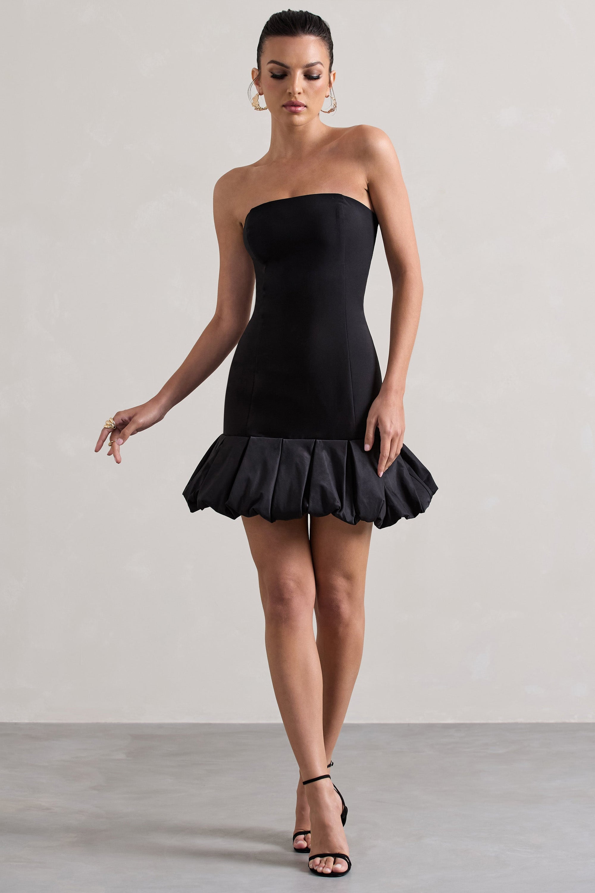 Liscia | Black Bandeau Mini Dress With Ruffle Trim - Club L 