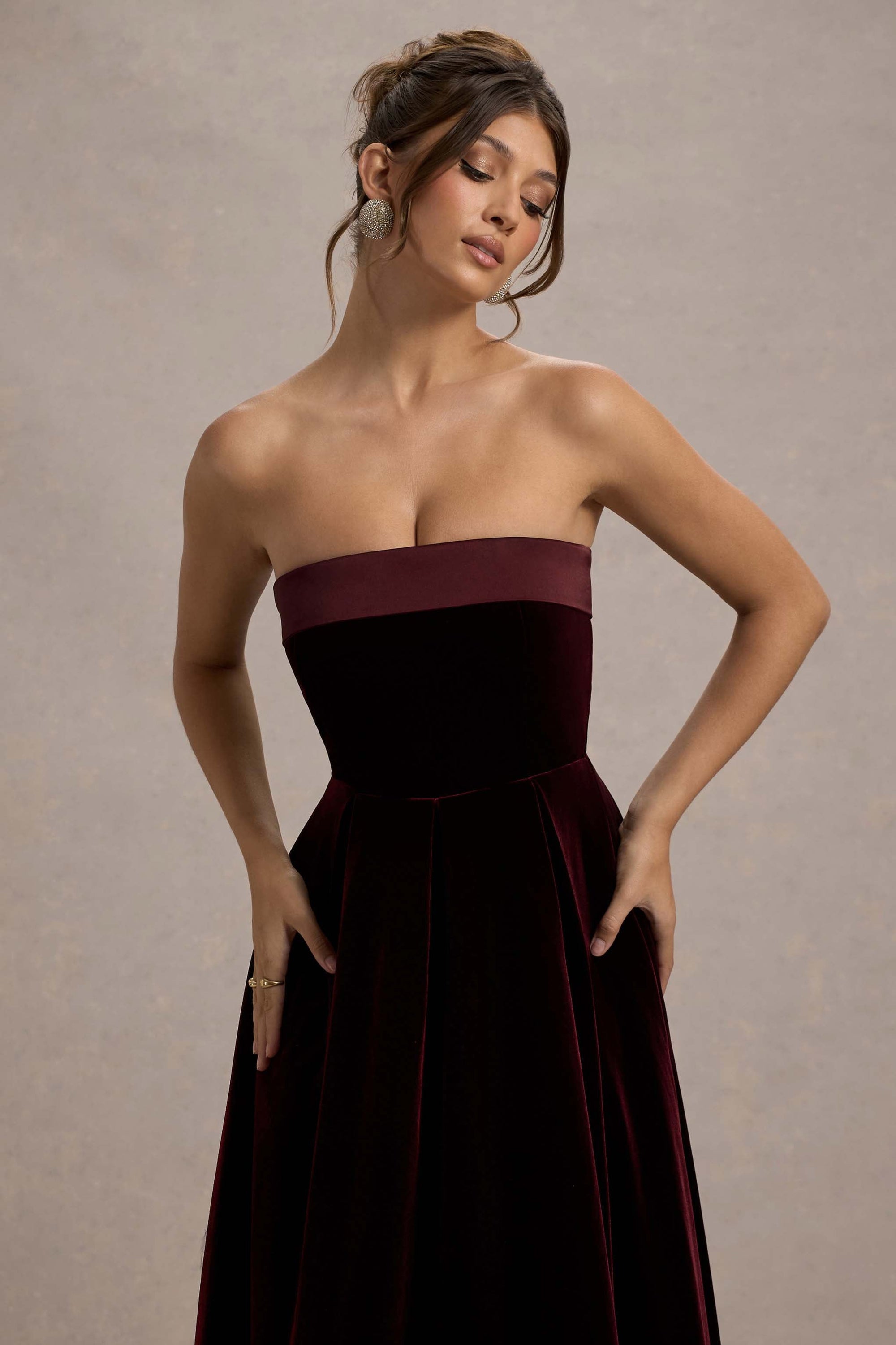 Delray | Port Velvet Bandeau Midi Dress - Club L 