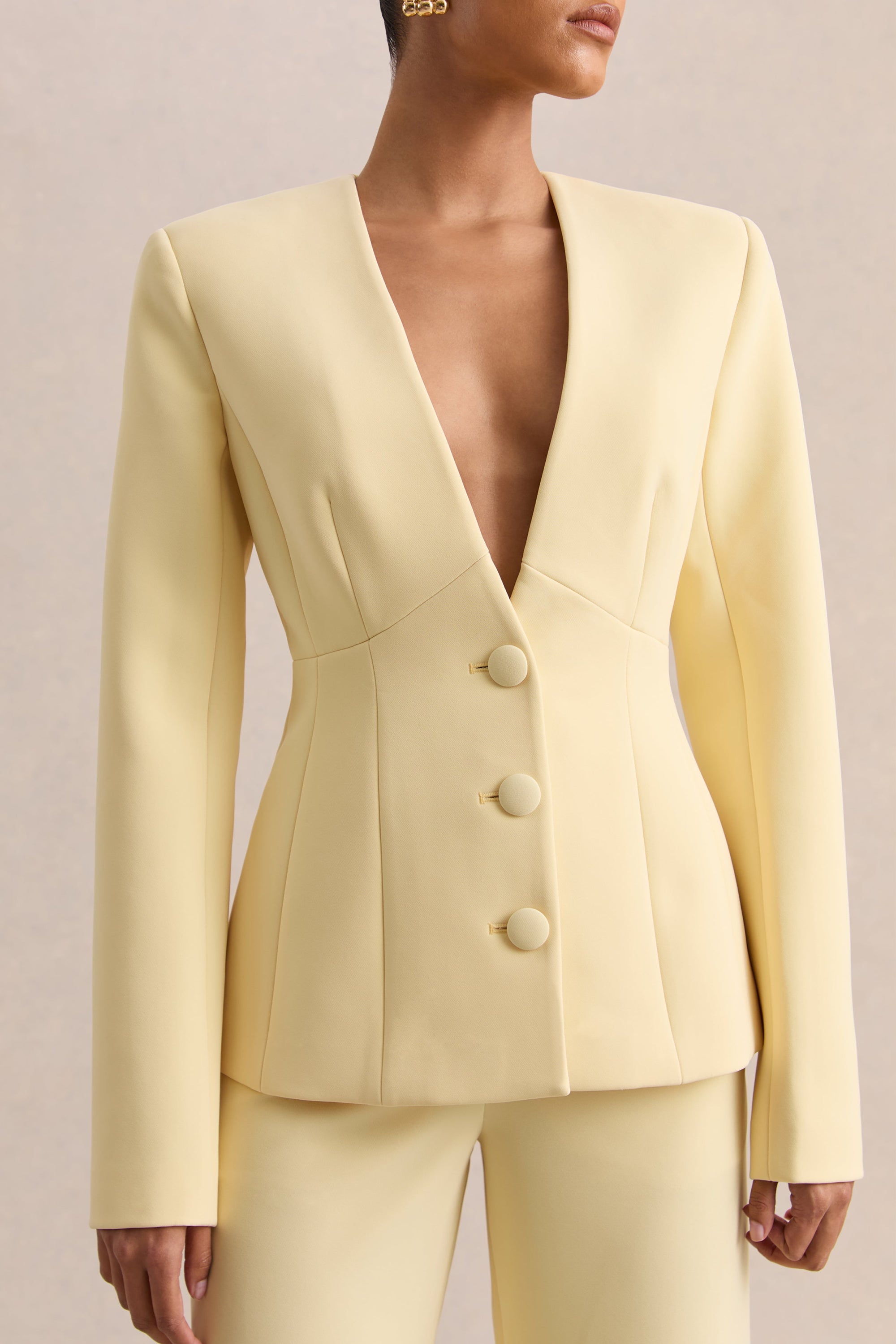 ECM_HR_CL136845121---Rosalina-_-Lemon-Extreme-Plunge-Neck-Tailored-Blazer-03.jpg