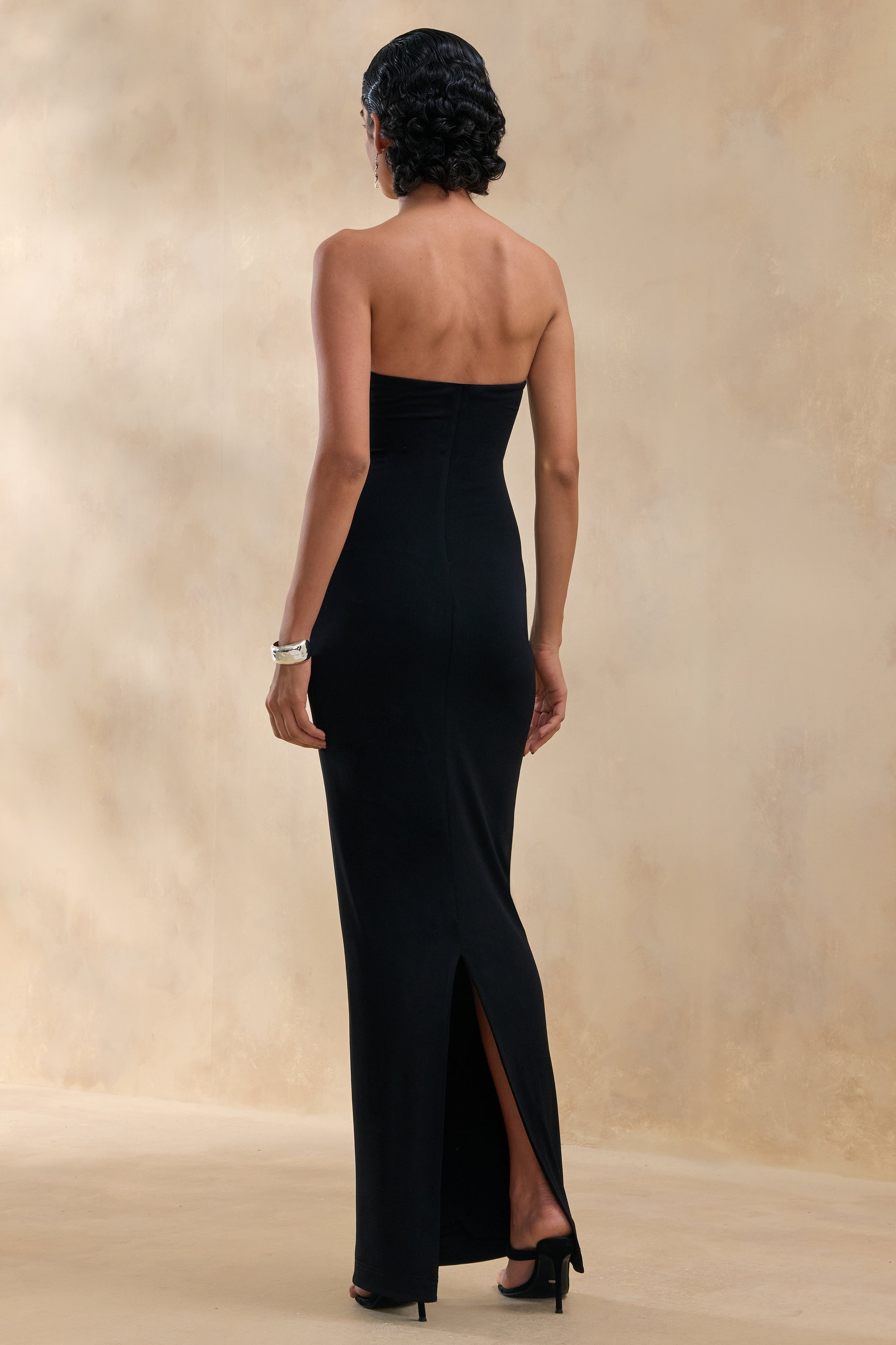 ECM_HR_CL136967002 - Milania | Black Asymmetric-Neck Maxi Dress With Twist-Sleeve 4.jpg