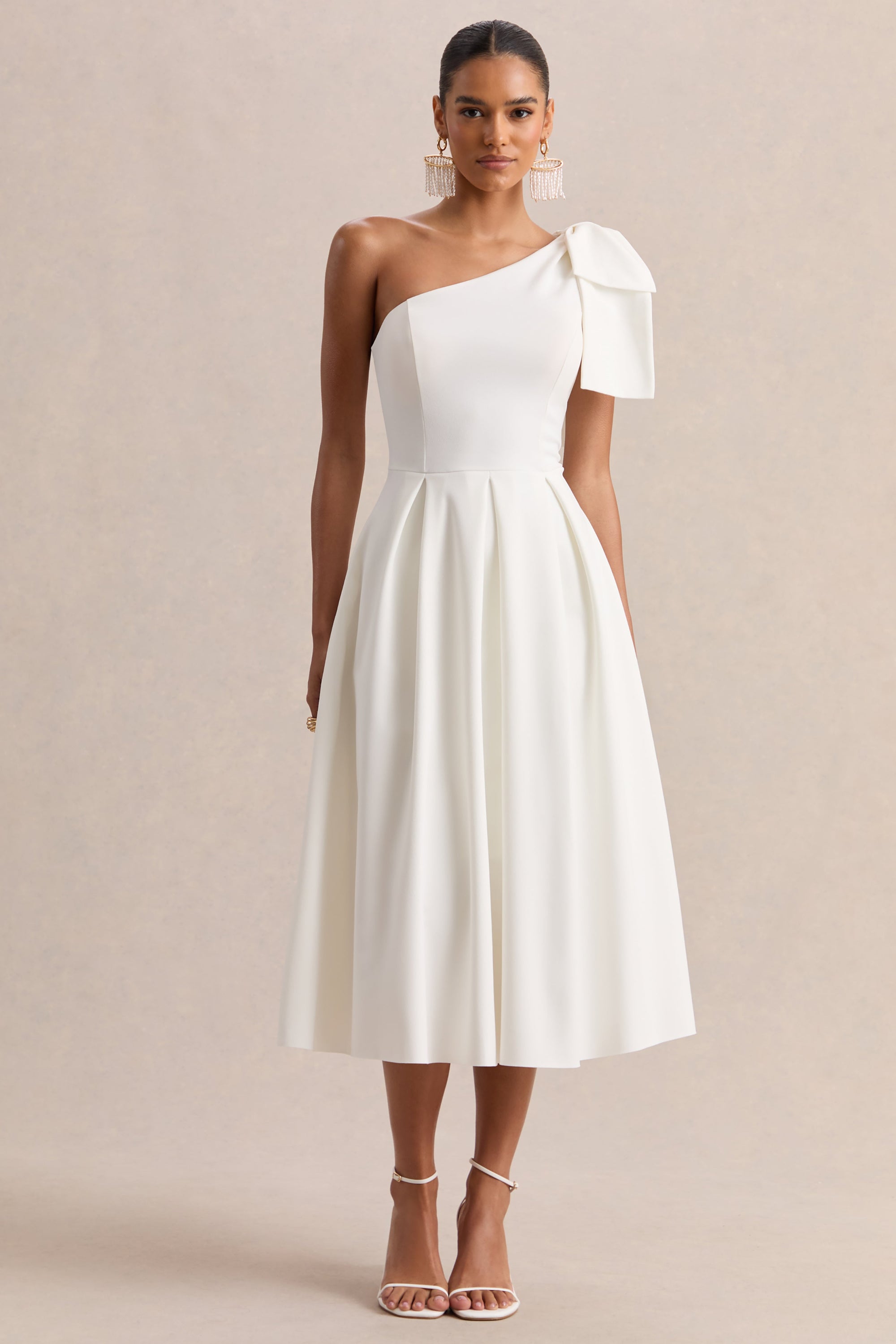 ECM_HR_CL137132110---Meria-_-White-Asymmetric-Neck-Midi-Dress-With-Bow-Sleeve-05.jpg