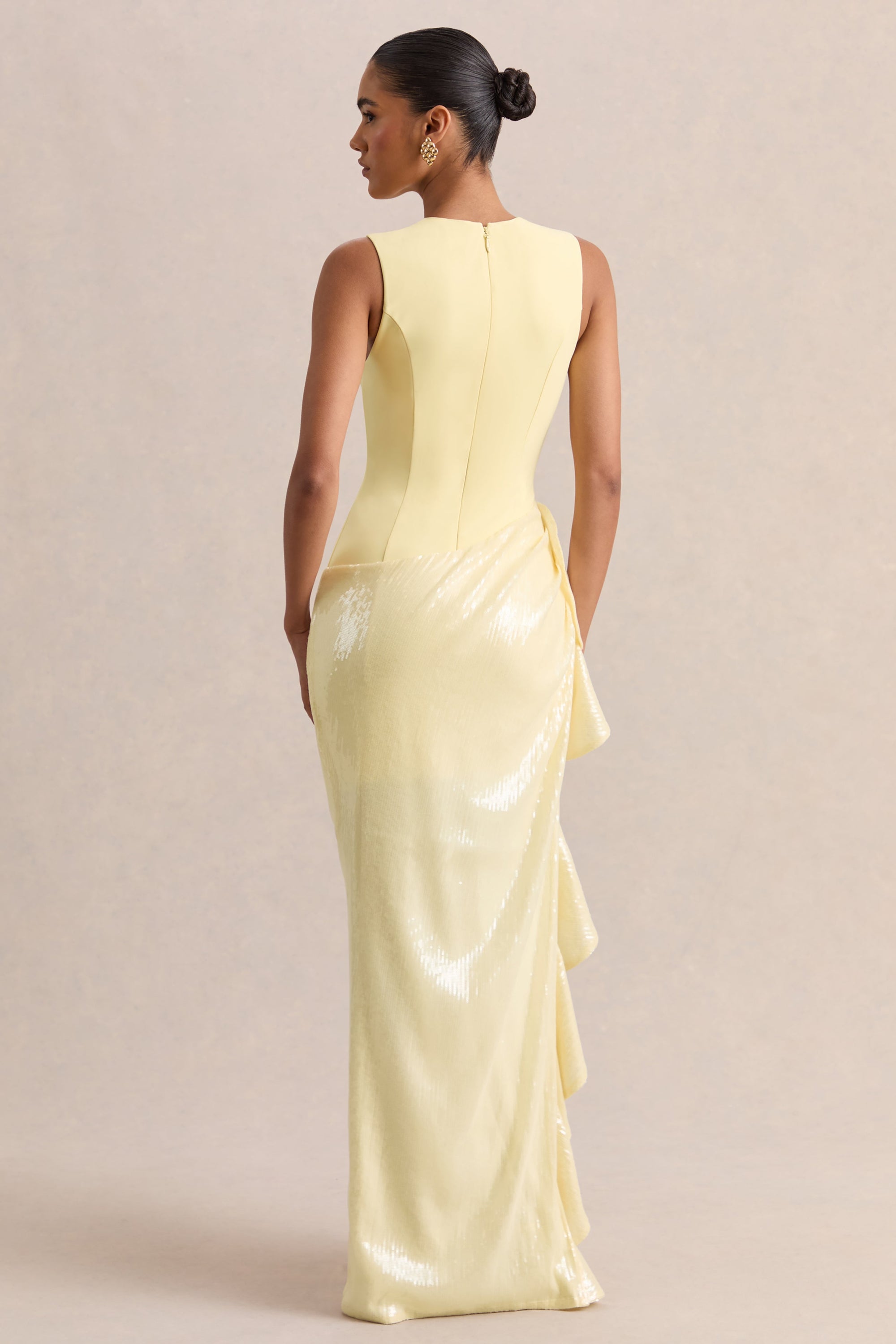 ECM_HR_CL137249121---Ada-_-Lemon-Crew-Neck-Maxi-Dress-With-Sheer-Skirt-And-Ruffled-Detailing-06.jpg