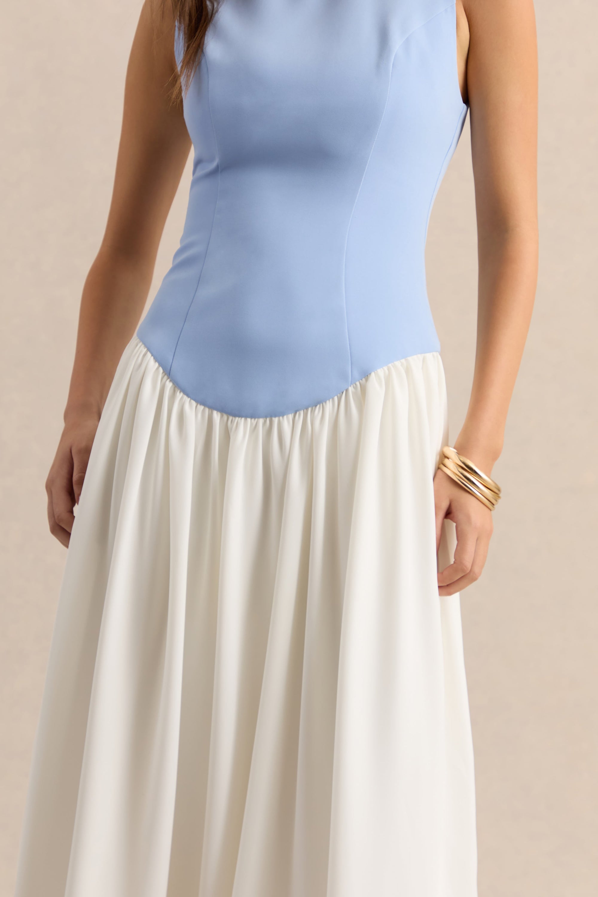 ECM_HR_CL137340153---Iliana-_-Powder-Blue-And-White-Crew-Neck-Maxi-Dress-With-Drop-Waist-And-Pleated-Skirt-05.jpg