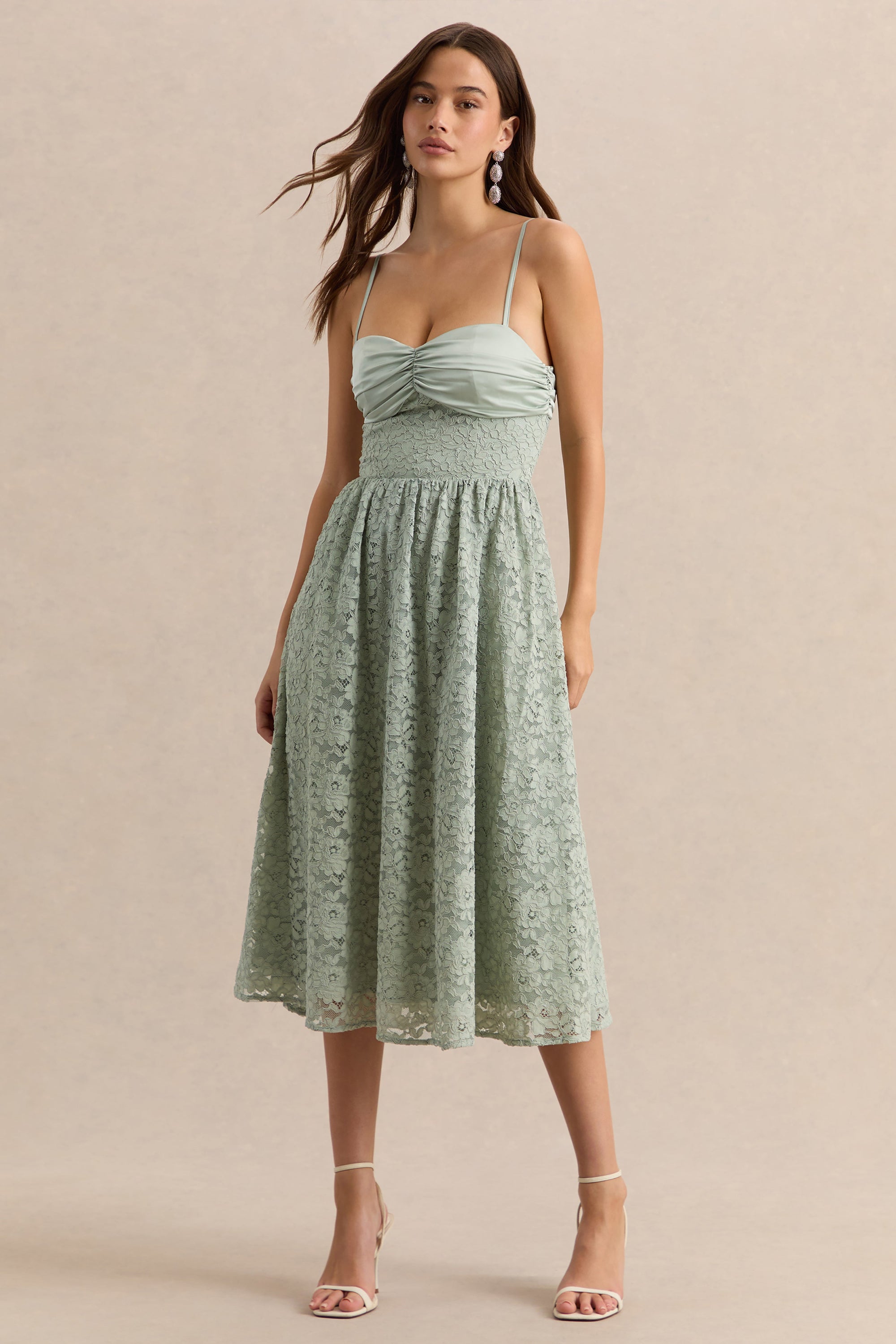 ECM_HR_CL137441033---Gloriana---Sage-Lace-Sweetheart-Neck-Midi-Dress-__-PHOTOSHOOT-05.03.2026-ERGO---RUBY-0.jpg