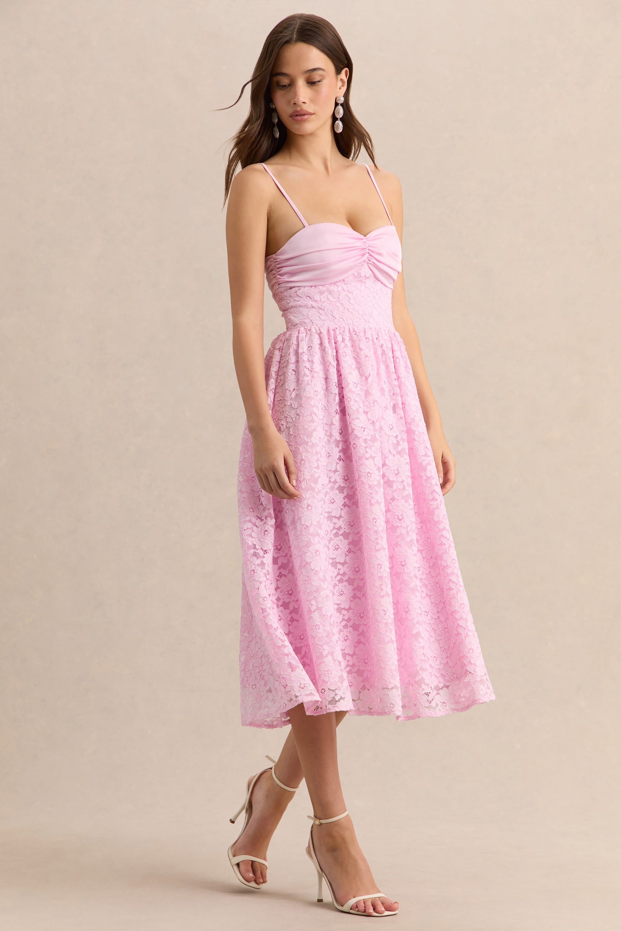 ECM_HR_CL137441084---Gloriana---Pink-Lace-Sweetheart-Neck-Midi-Dress-__-PHOTOSHOOT-05.03.2026-ERGO---RUBY-2.jpg