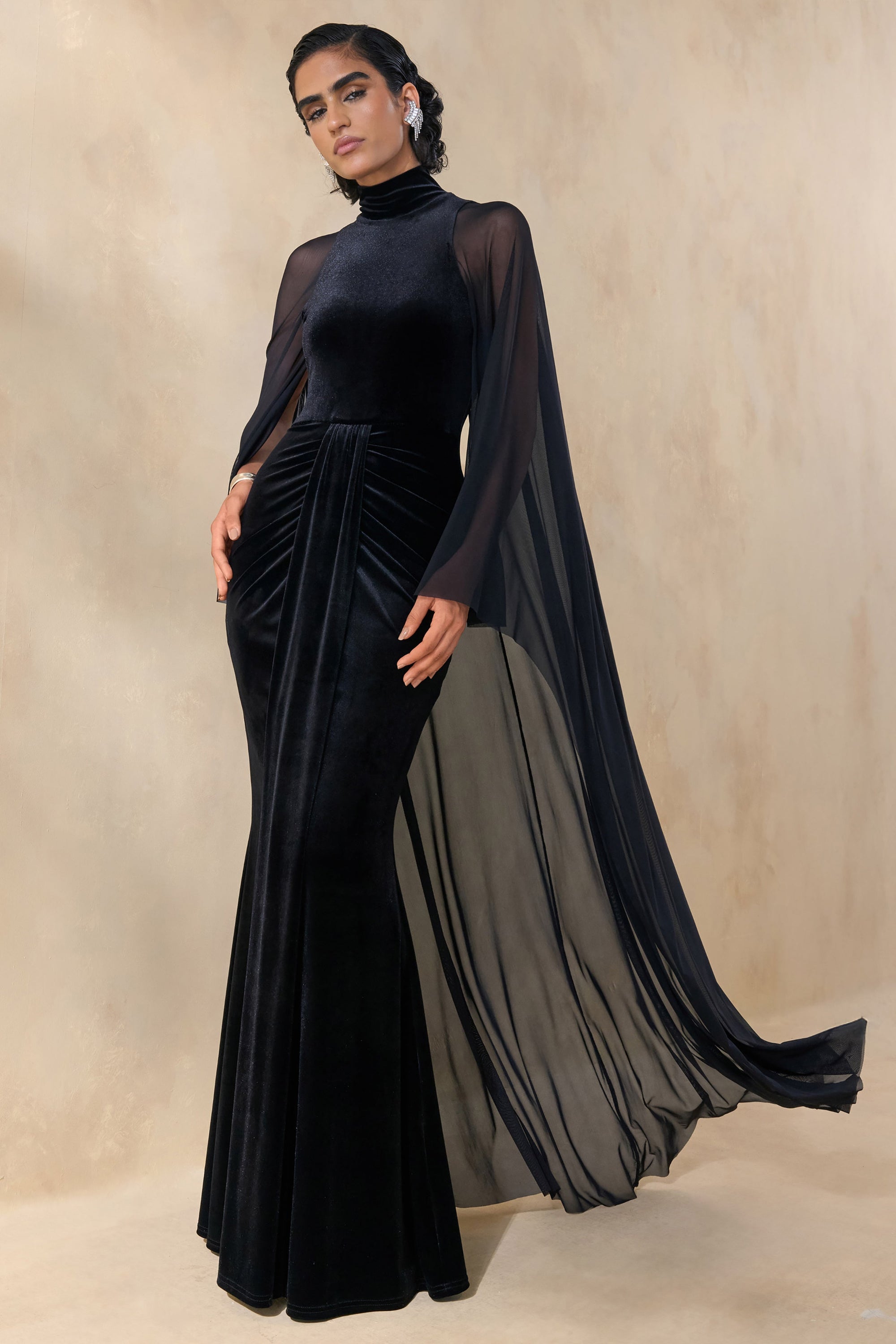 ECM_HR_CL137538001---Adoring-_-Black-Velvet-High-Neck-Maxi-Dress-2.jpg