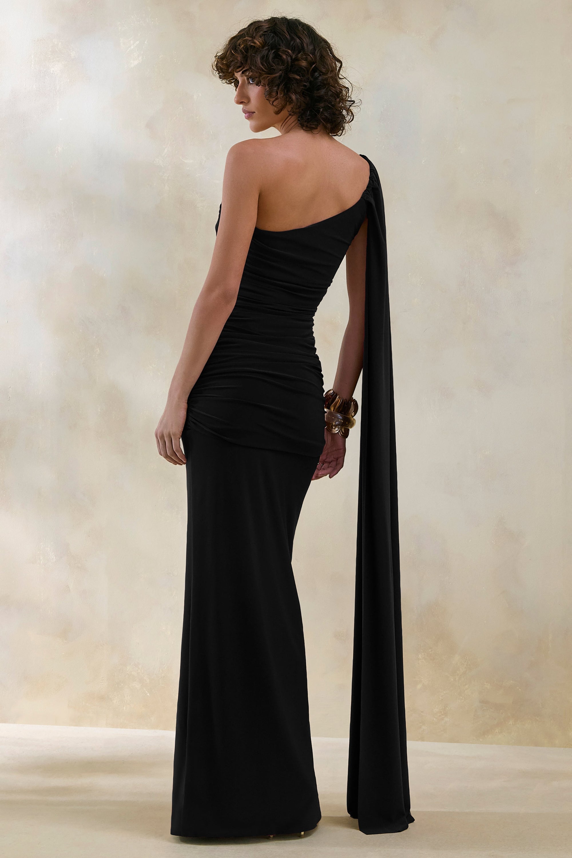 ECM_HR_CL137550001---Bettine-_-Black-Asymmetric-Neck-Maxi-Dress-With-Cape-Sleeve-02.jpg