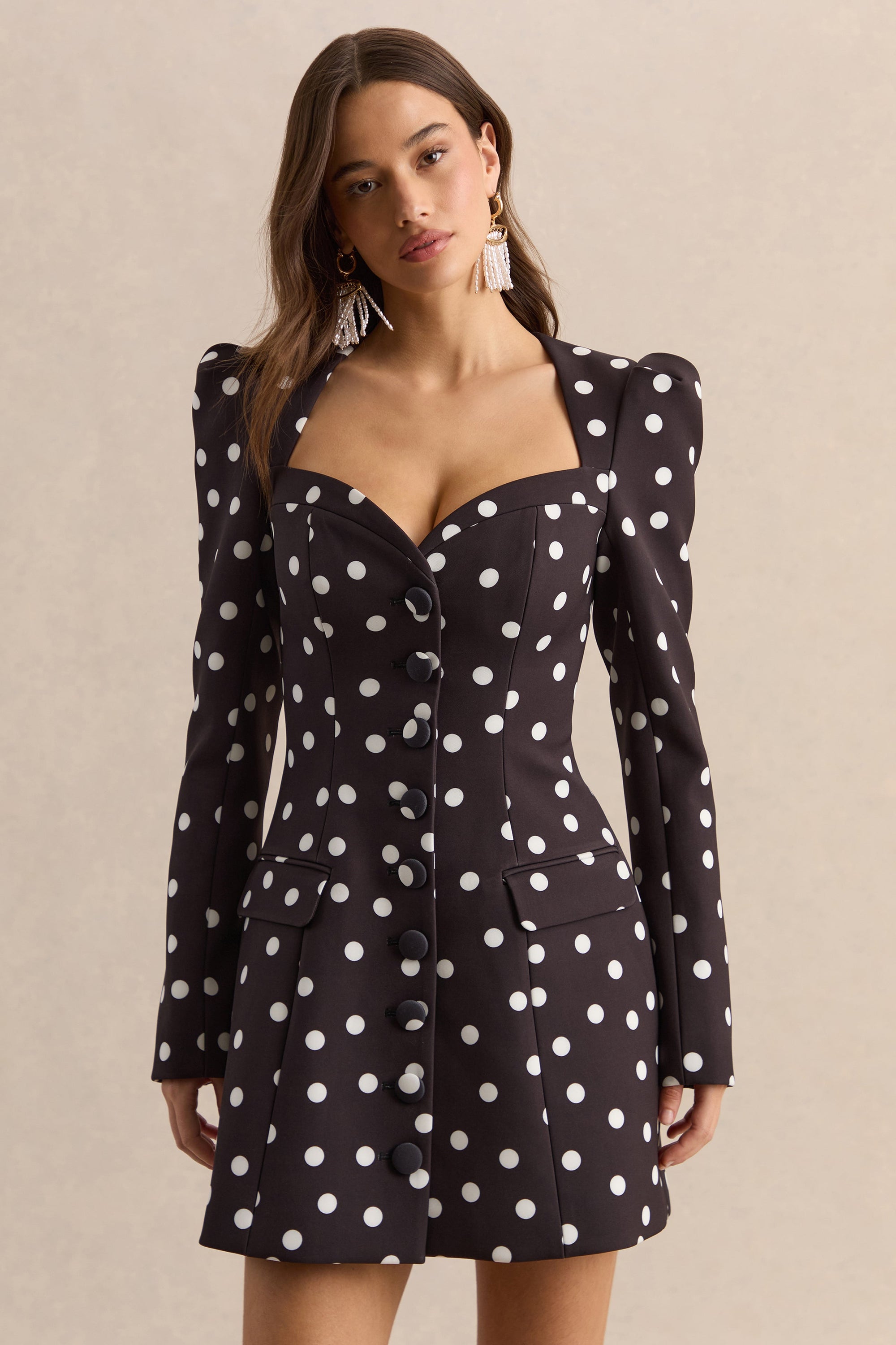 CL13763700106_ECM_HR-CL137637001_-_Carmen_-_Black_White_Polka_Dot_Sweetheart-Neck_Tailored_Mini_Dress_04
