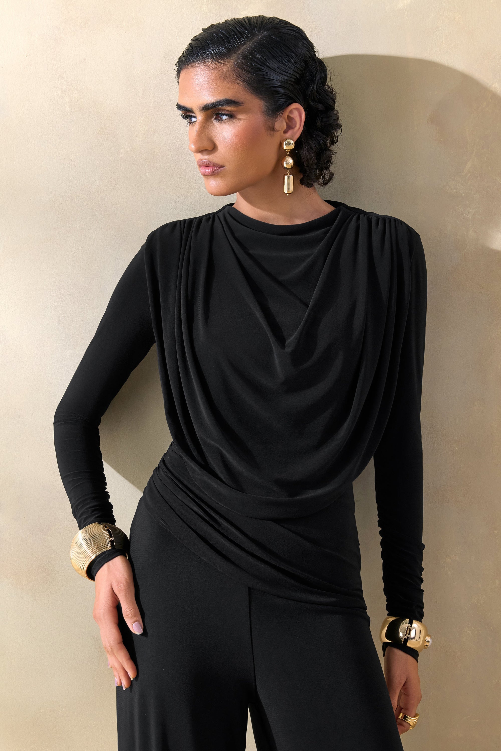 ECM_HR_CL137663001 - Raniella _ Black High-Neck Top With Gathered And Draped-Detailing + ECM_HR_CL137686001 - Safirra _ Black Wide-Leg Trouser 4.jpg