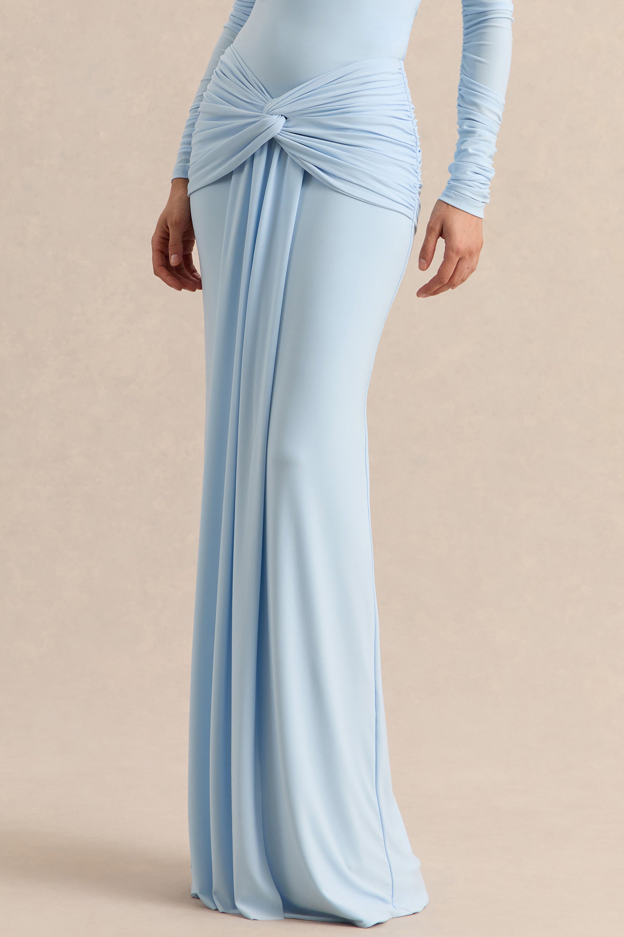 ECM_HR_CL137840016---Flynne--Blue-Wrapped-3.jpg