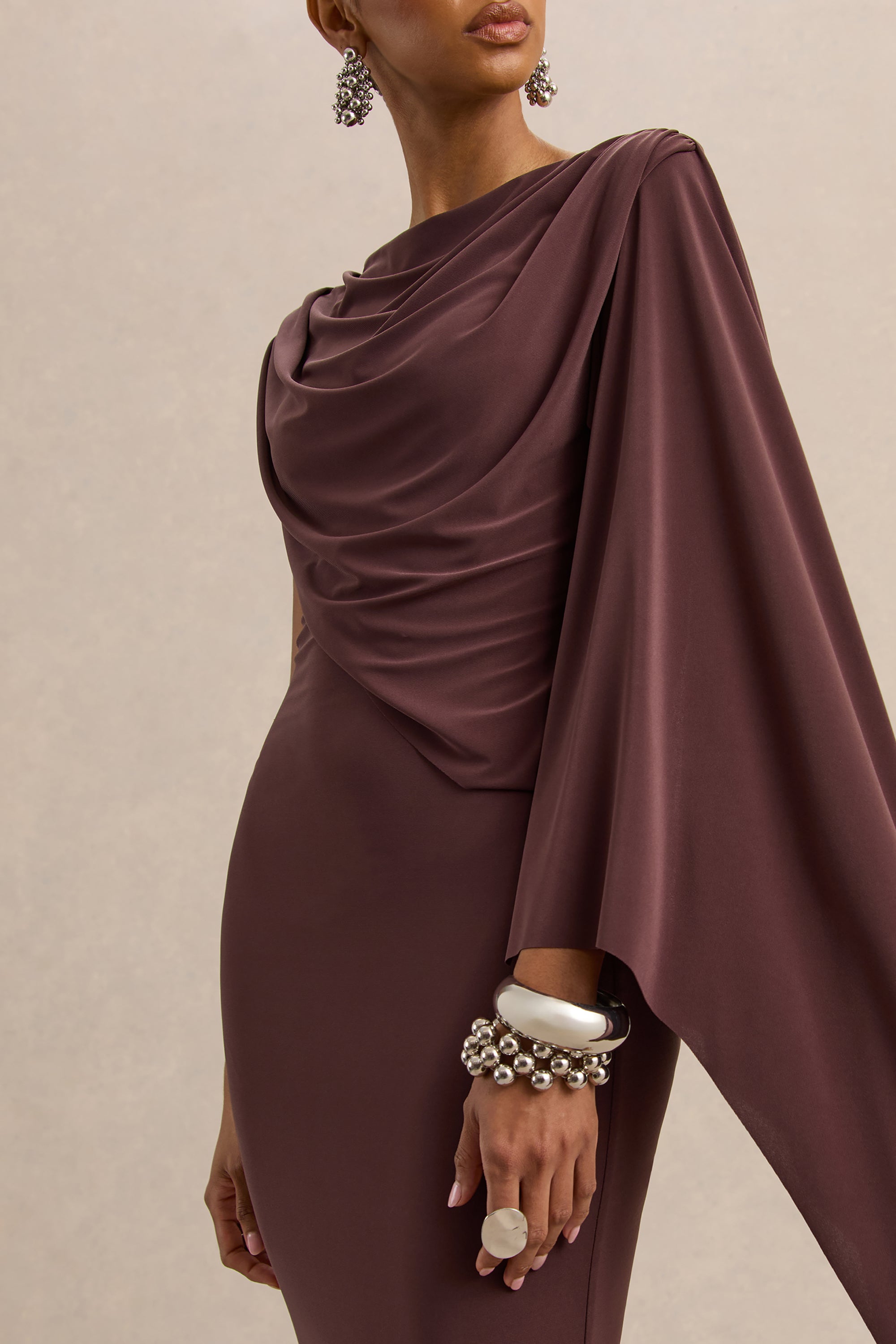 CL137869021---Kamoria---Brown-Round-Neck-Midi-Dress-With-Cape-Sleeve---50.jpg