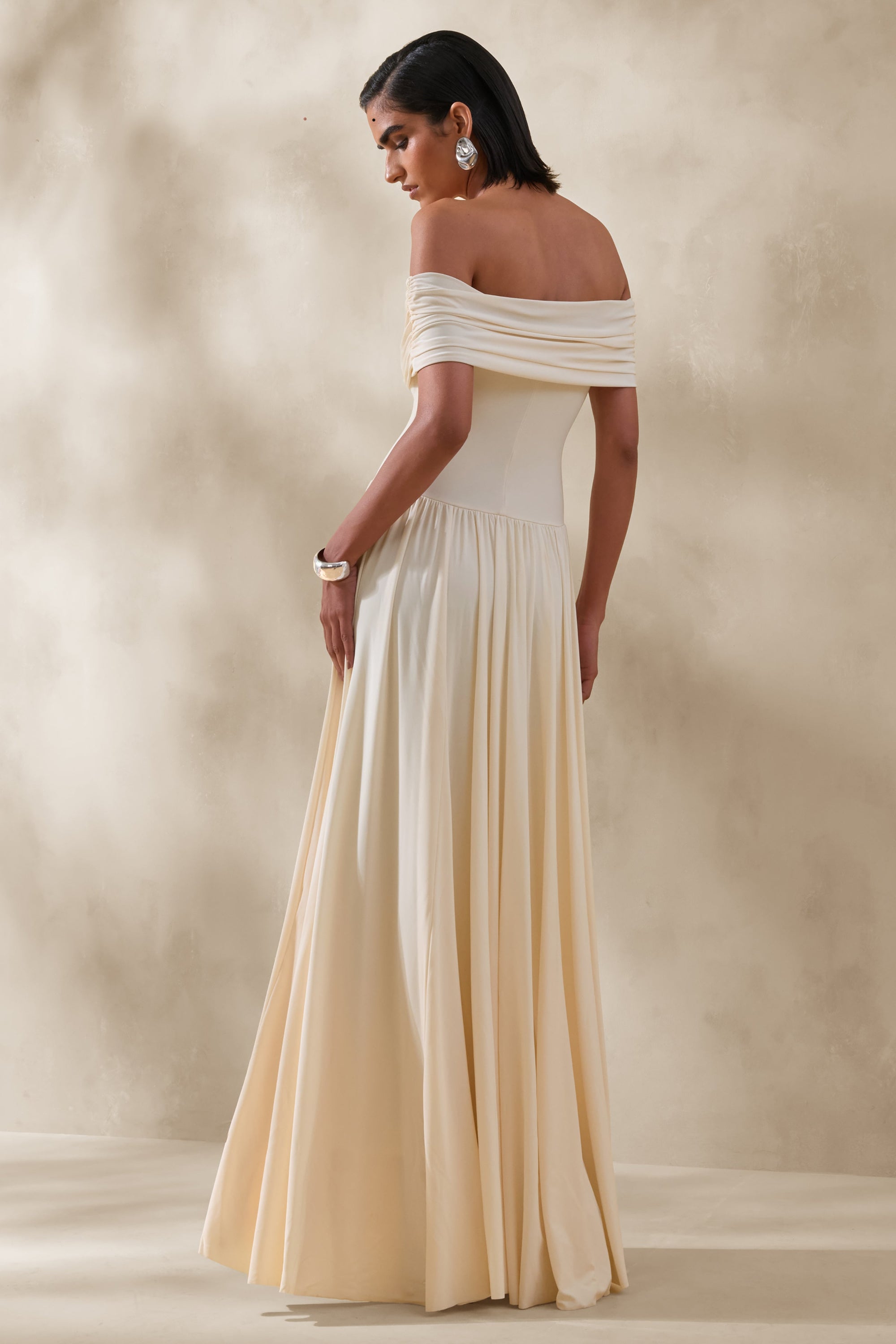 ECM_HR_CL138047111---Cindie-_-Cream-Bardot-Neck-Maxi-Dress-3.jpg