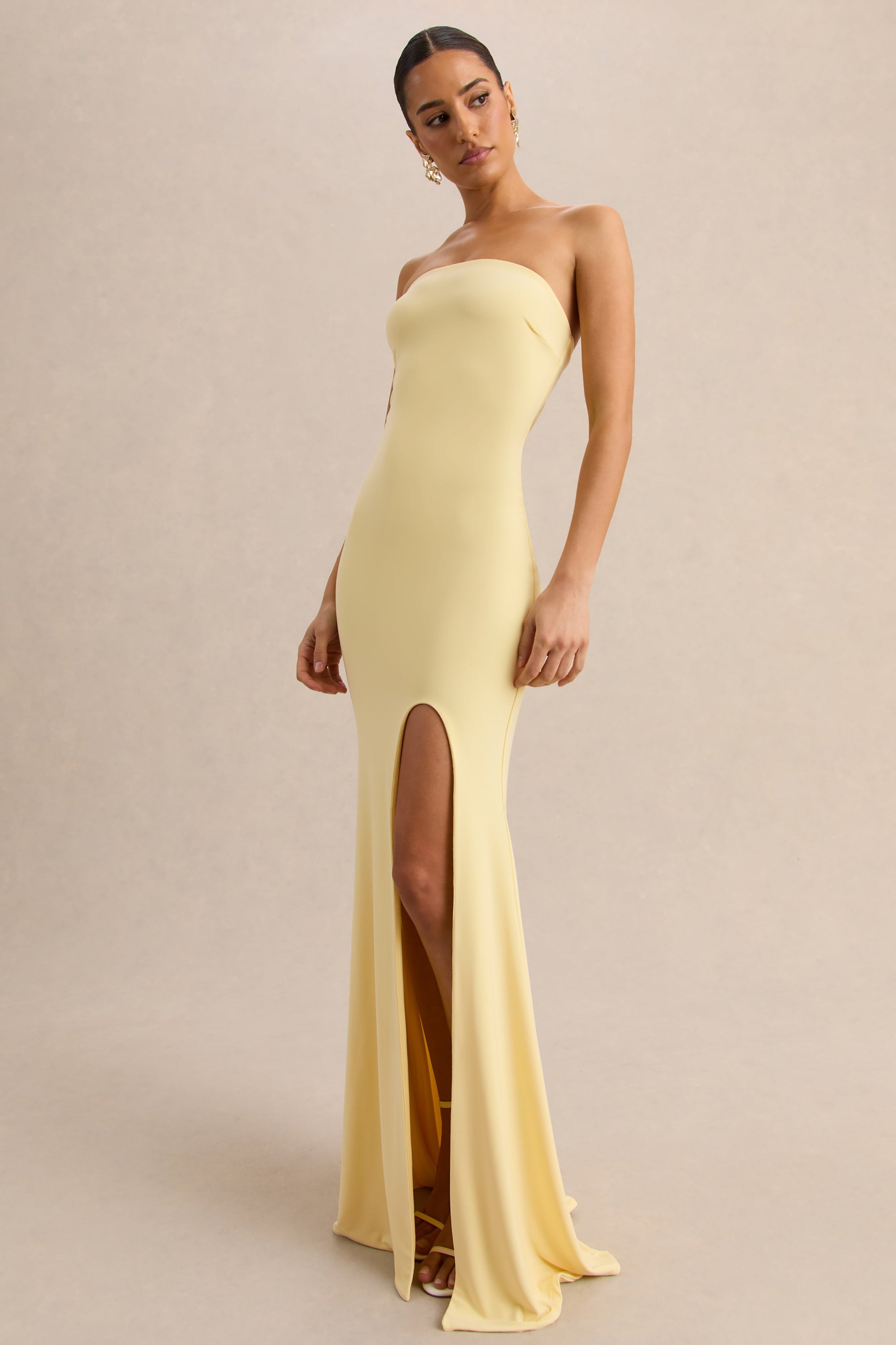 ECM_HR_CL138085121----Melva-Lemon-Bandeau-Maxi-Dress-3.jpg