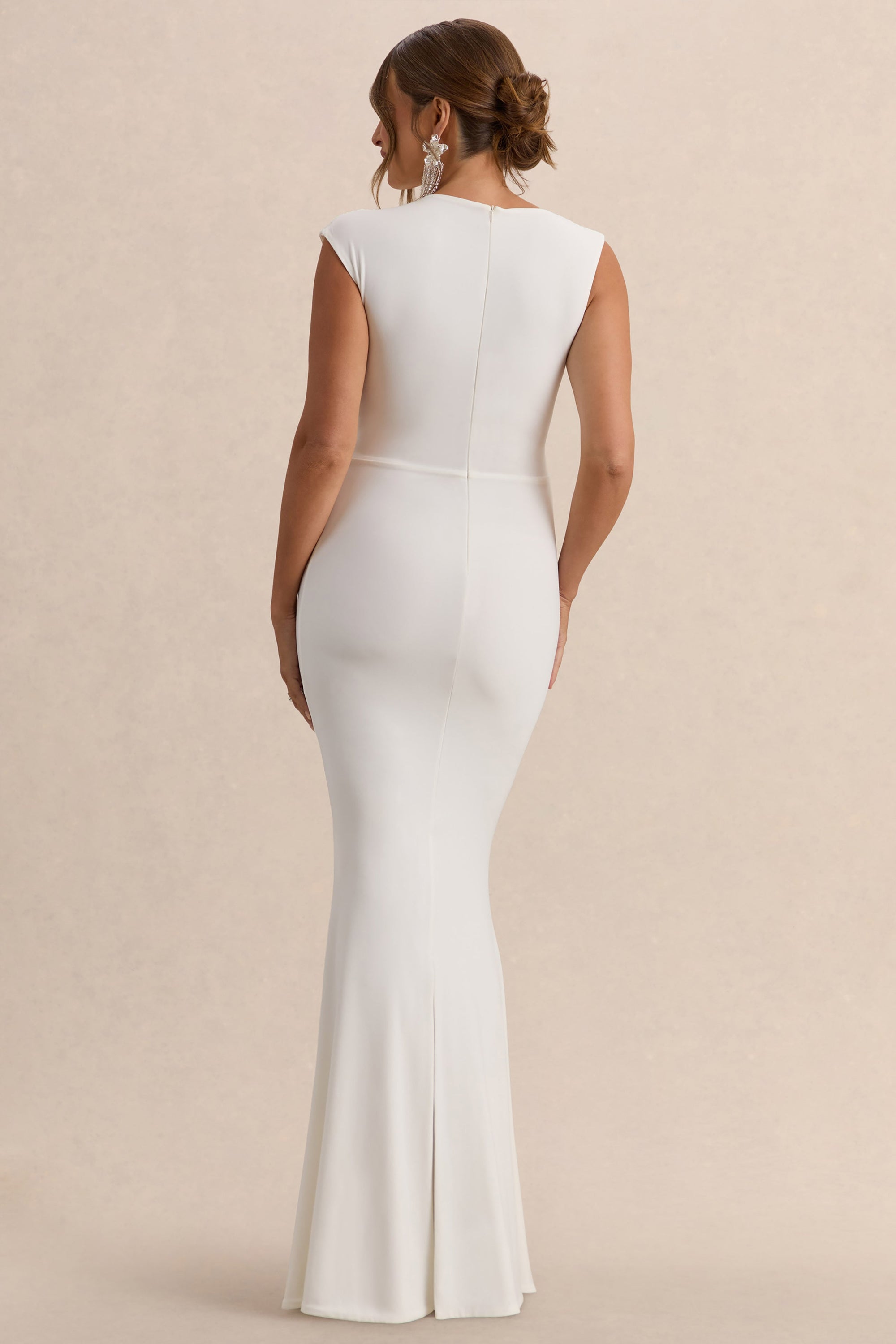 ECM_HR_CL138193110---Osanna-White-Wide-Neck-Maternity-Maxi-Dress-With-Ruched-Detailing-8.jpg